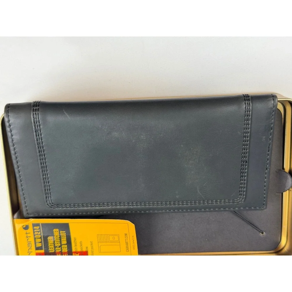 NEW Carhartt Mens Black Leather Triple Stitched Rodeo Wallet WW0214 w/ Tin Gift